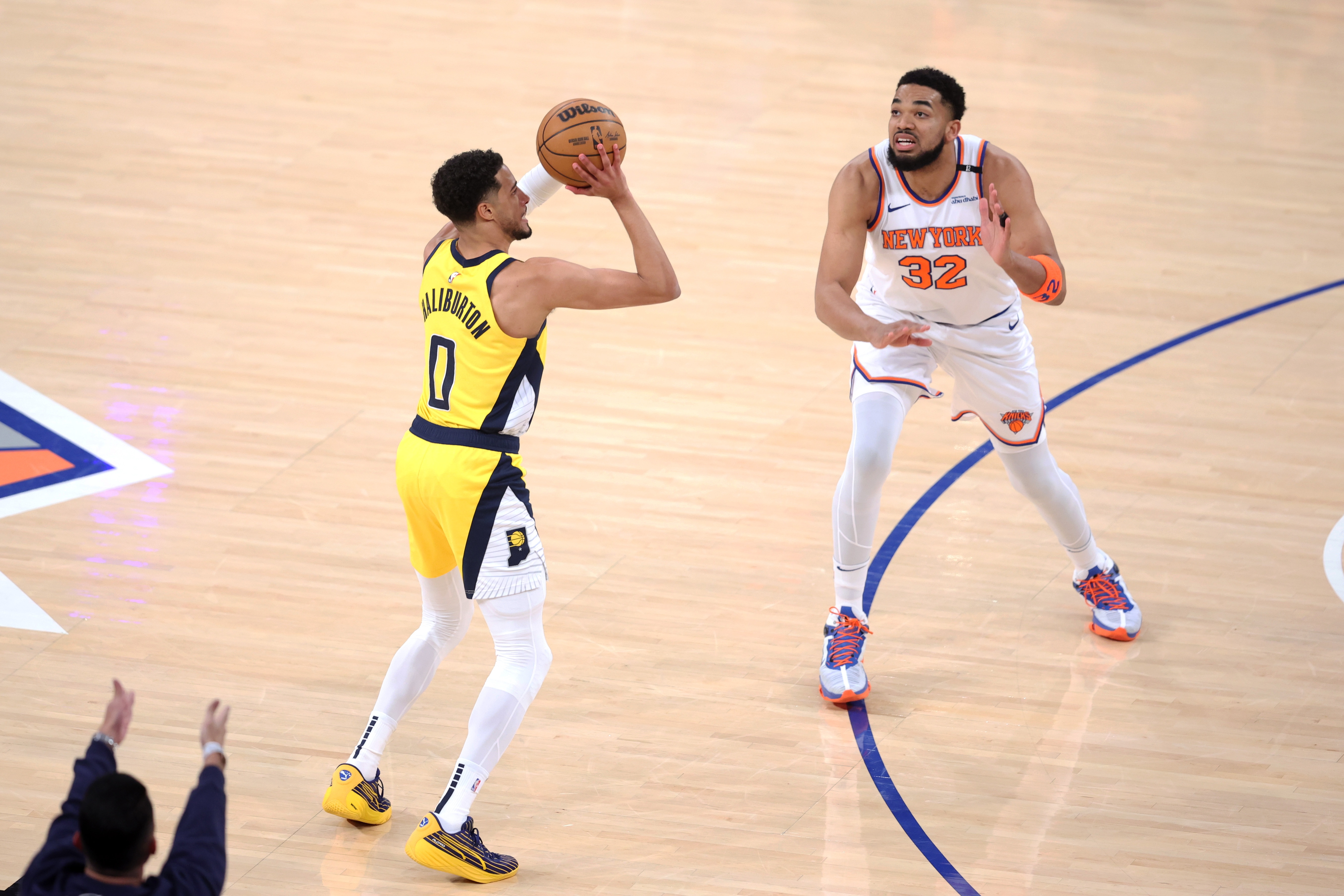 乐鱼体育-哈利伯顿的超巨之路始于三年前：训练师如何激发他打出侵略性