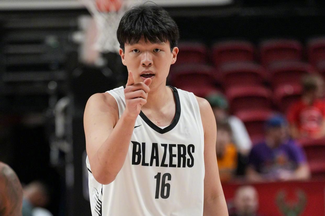 乐鱼网站-国内裁判吹罚夏季联赛！另类中国德比？杨瀚森背靠背，暴力隔扣