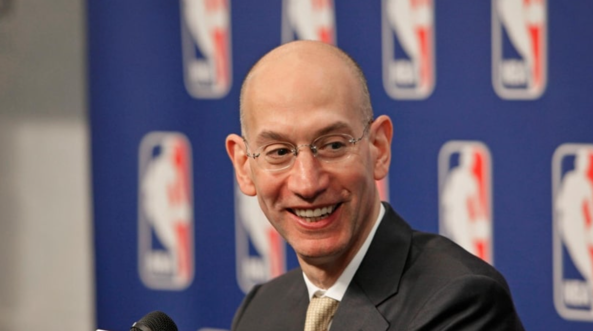 乐鱼体育-😥萧华:关于NBA收视率的讨论有些异常,这方面议论太多了