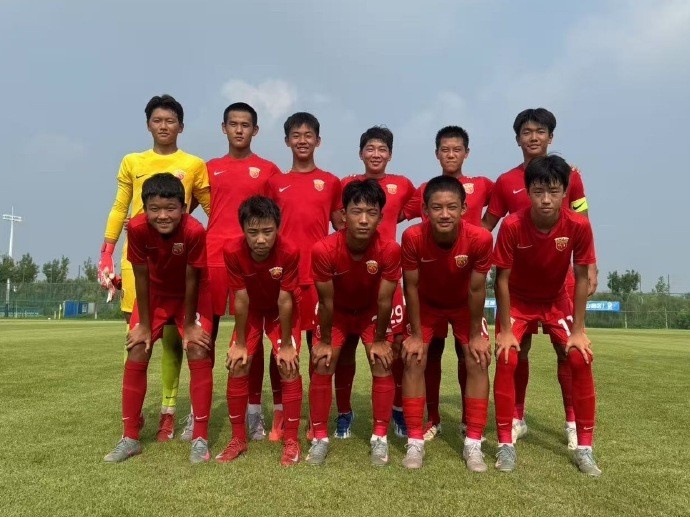 乐鱼体育-第四届中国青少年足球联赛U15组总决赛 海港U15队2-1晋级全国16强