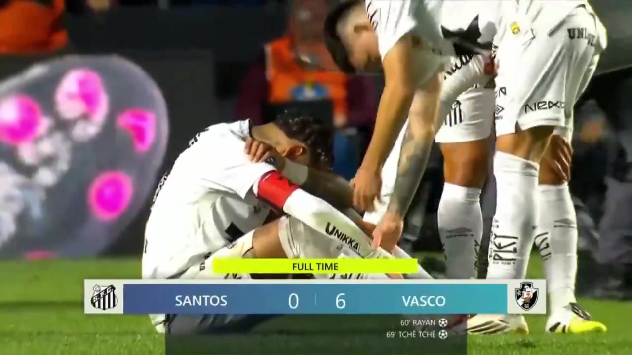 乐鱼体育下载-😭被踢哭！桑托斯遭0-6血洗，内马尔哭着离开球场&amp;用球衣擦眼泪