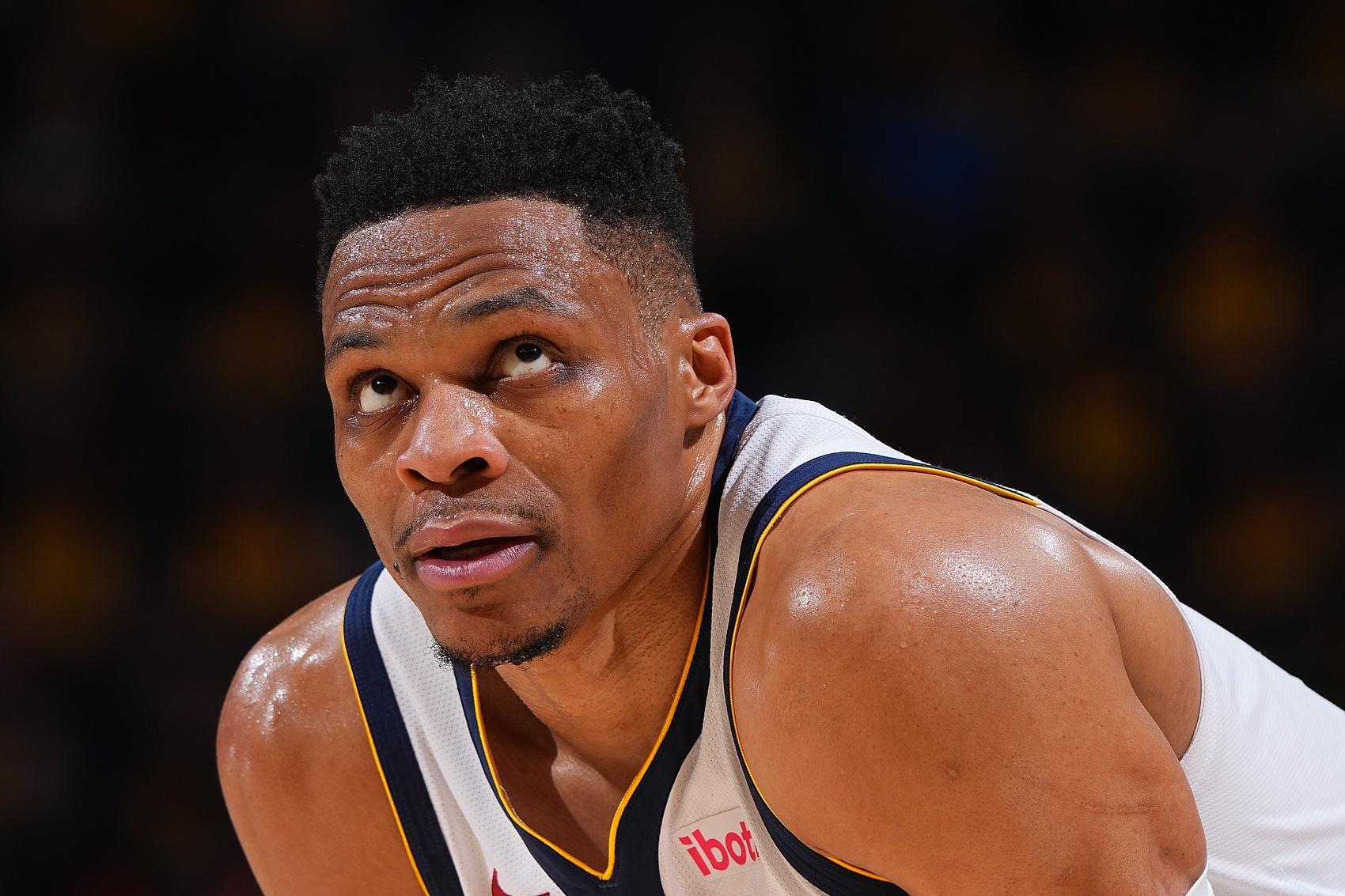 乐鱼体育下载-帕金斯：我想看到威少去雄鹿 他现在仍然能贡献15+8