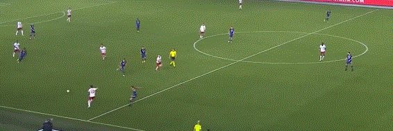 乐鱼网站-又见亚伯拉罕超级吐饼，18岁孩子送穆里尼奥进前4