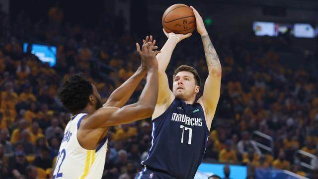 乐鱼体育-【早报】他留下